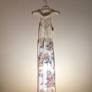 Maxi dress